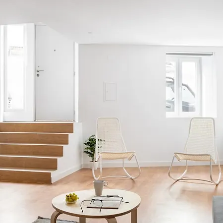 Altido Stylish 2-level Flats Near Ajuda Palace *