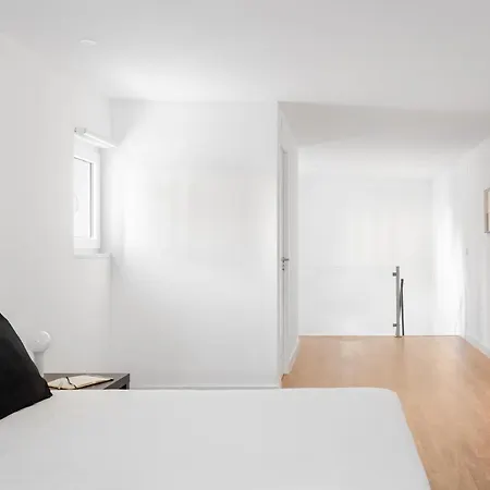 Altido Stylish 2-level Flats Near Ajuda Palace * Lisbon