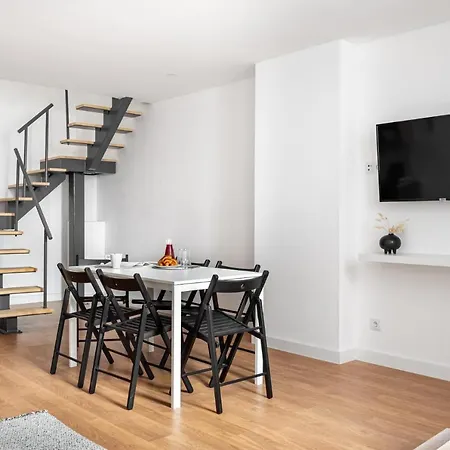 Altido Stylish 2-level Flats Near Ajuda Palace Apartment Lisbon