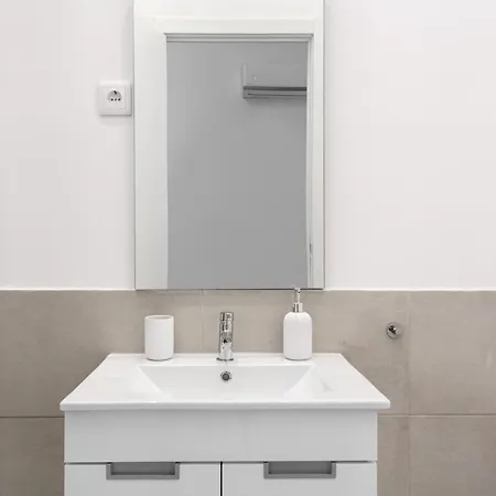 Apartment Altido Stylish 2-level Flats Near Ajuda Palace Lisbon